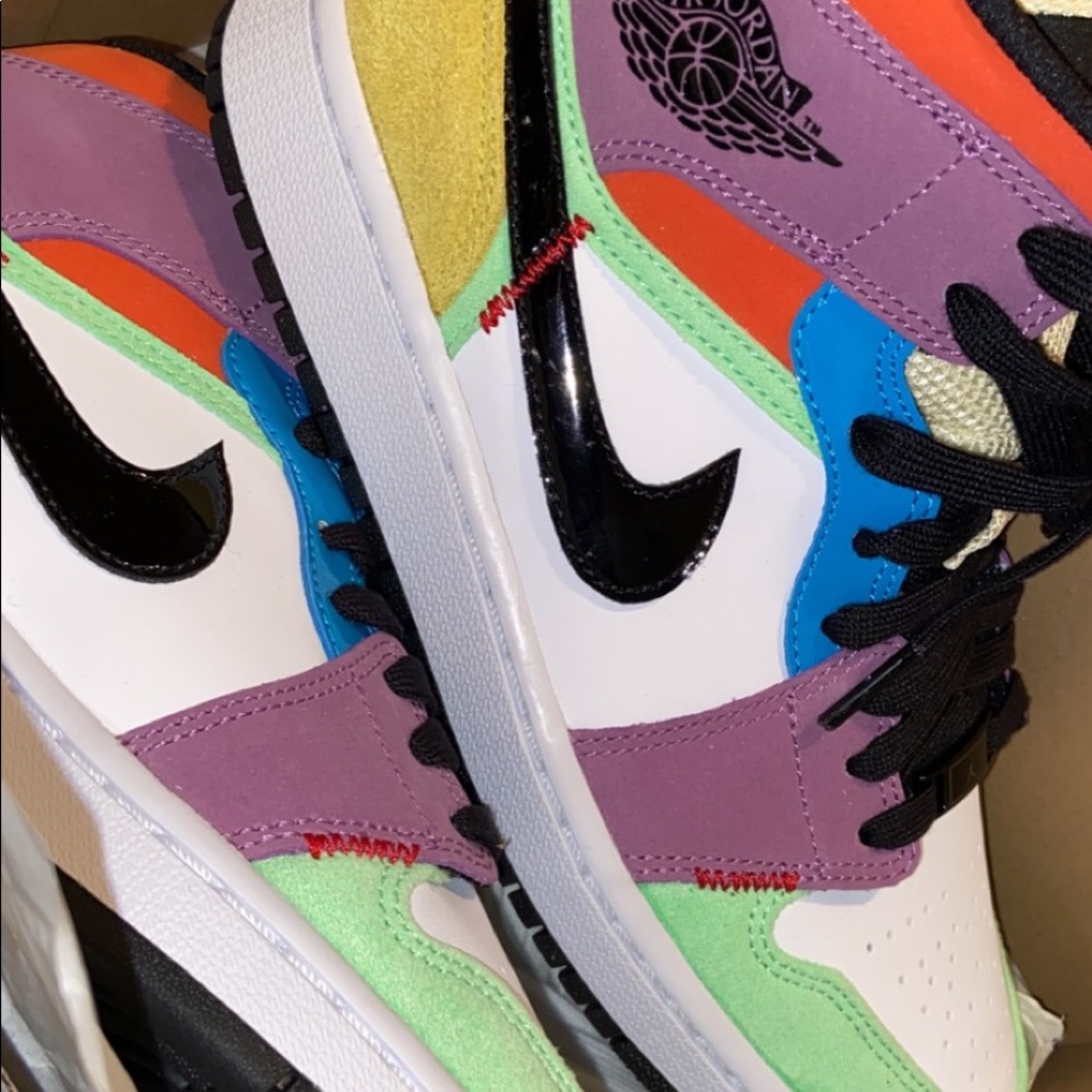 AIR JORDAN 1 MID WOMEN MULTICOLOR
